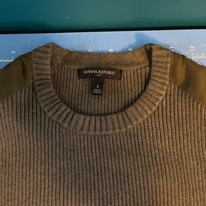 Banana Republic green military sweater size small
